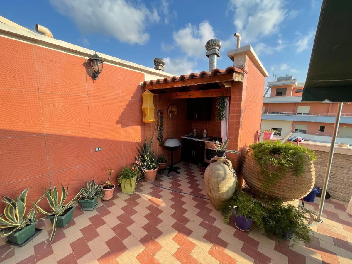 Venus - Cozy Apt With Terrace Vlorë Exteriör bild