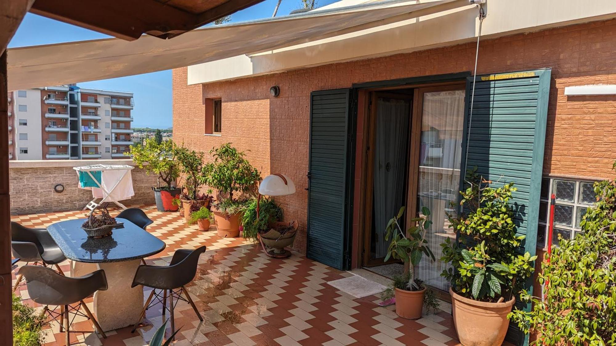 Venus - Cozy Apt With Terrace Vlorë Exteriör bild